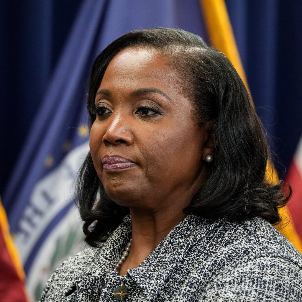 Fed’s Independence in Jeopardy Despite Latest Lisa Cook Victory