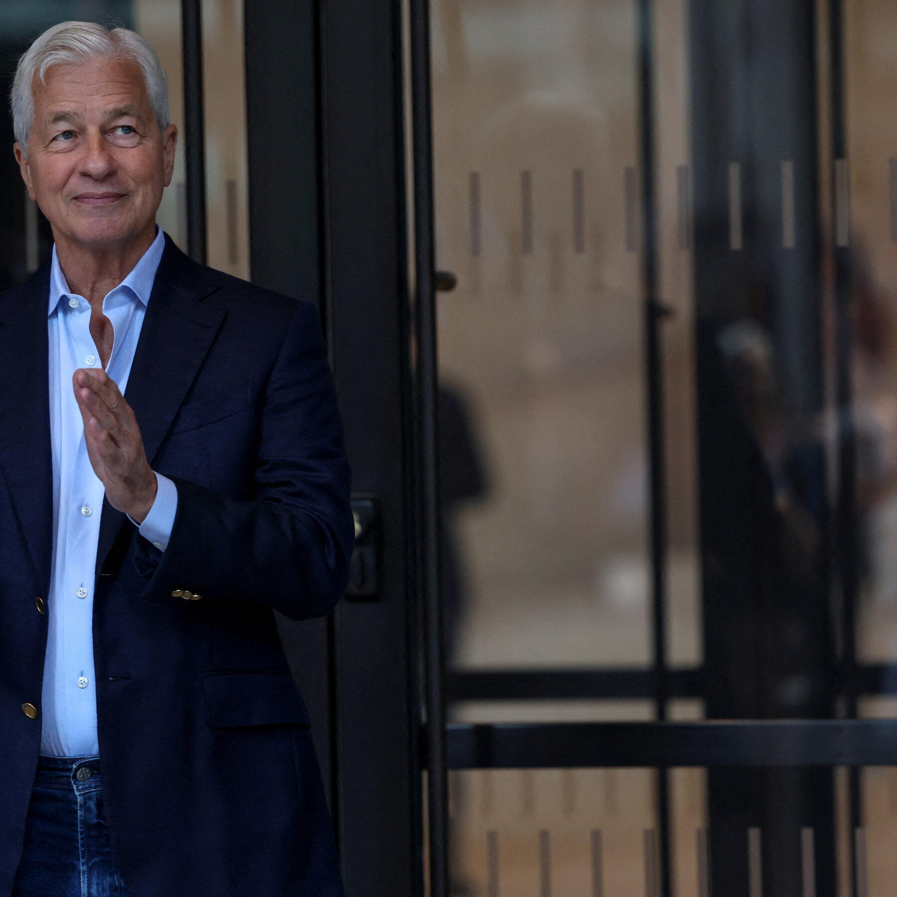 Big Banks Grow Profits, Crediting a ‘Resilient’ Economy