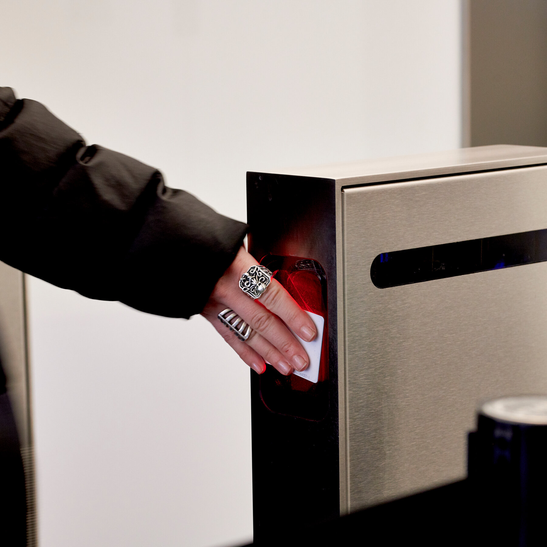 The New Office Norm: How Return-to-Office Mandates Are Impacting Young Employees