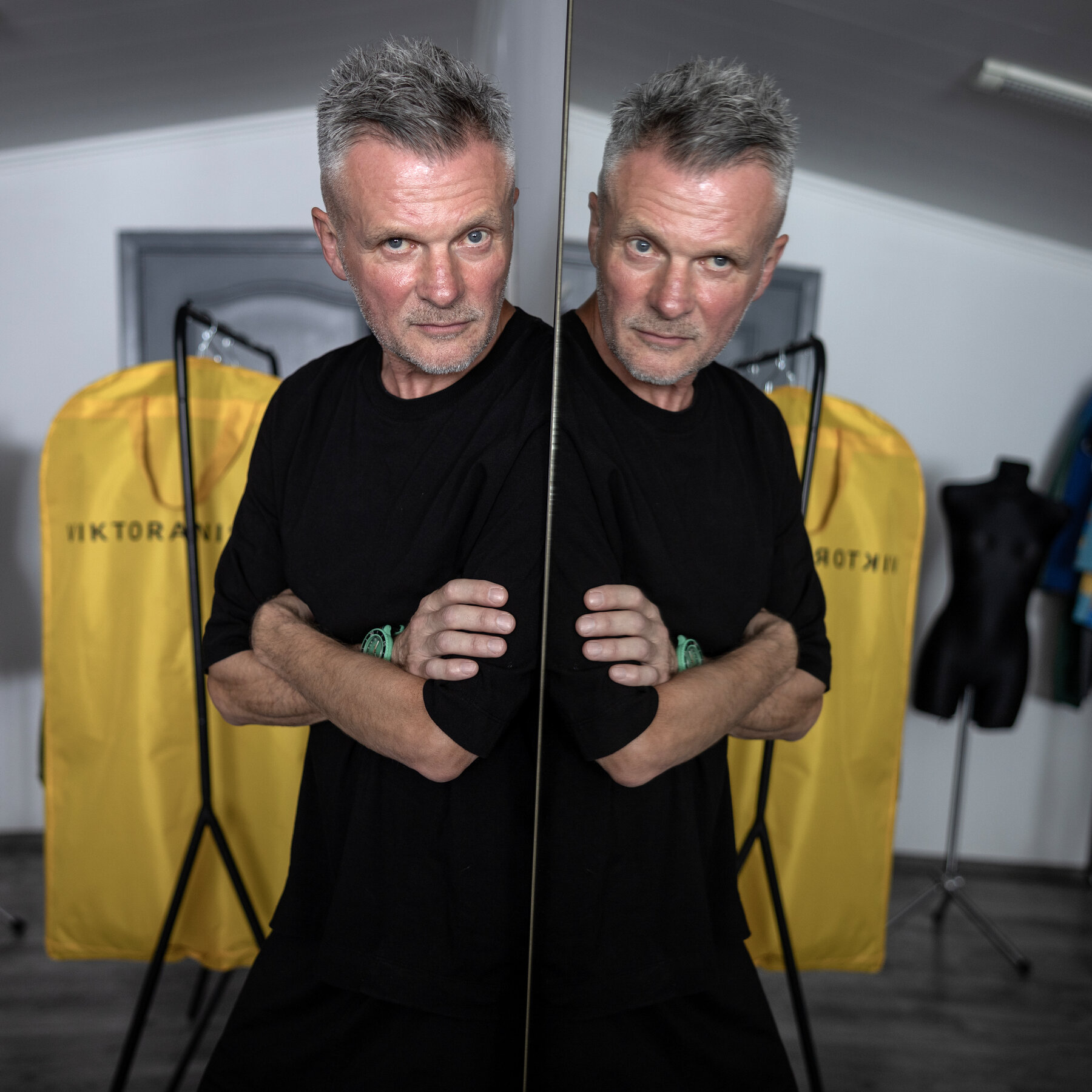 Zelensky’s Style Guru: The Man Behind the President’s Suits