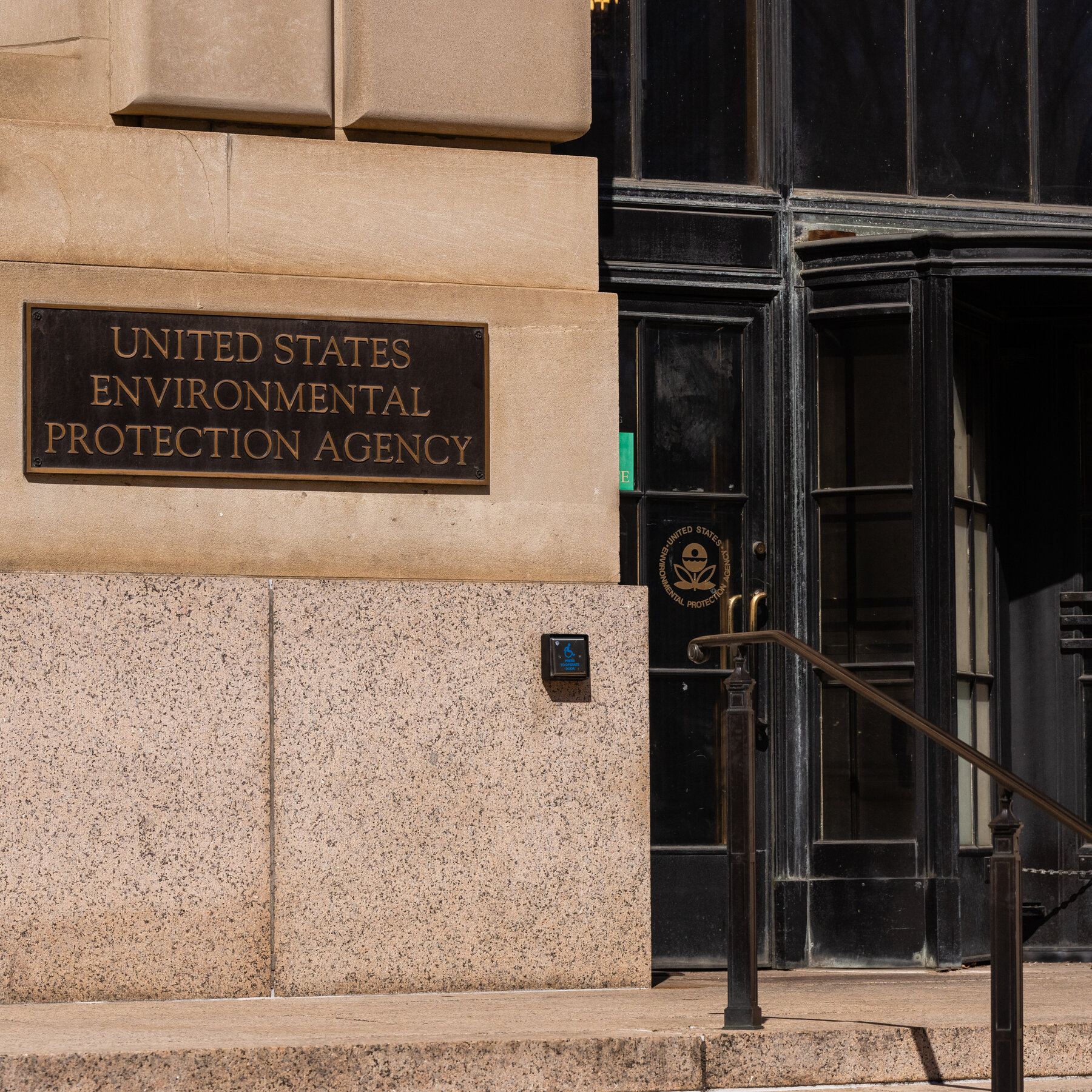 Government Shutdown Looms Large: Environmental Agencies Face Uncertainty