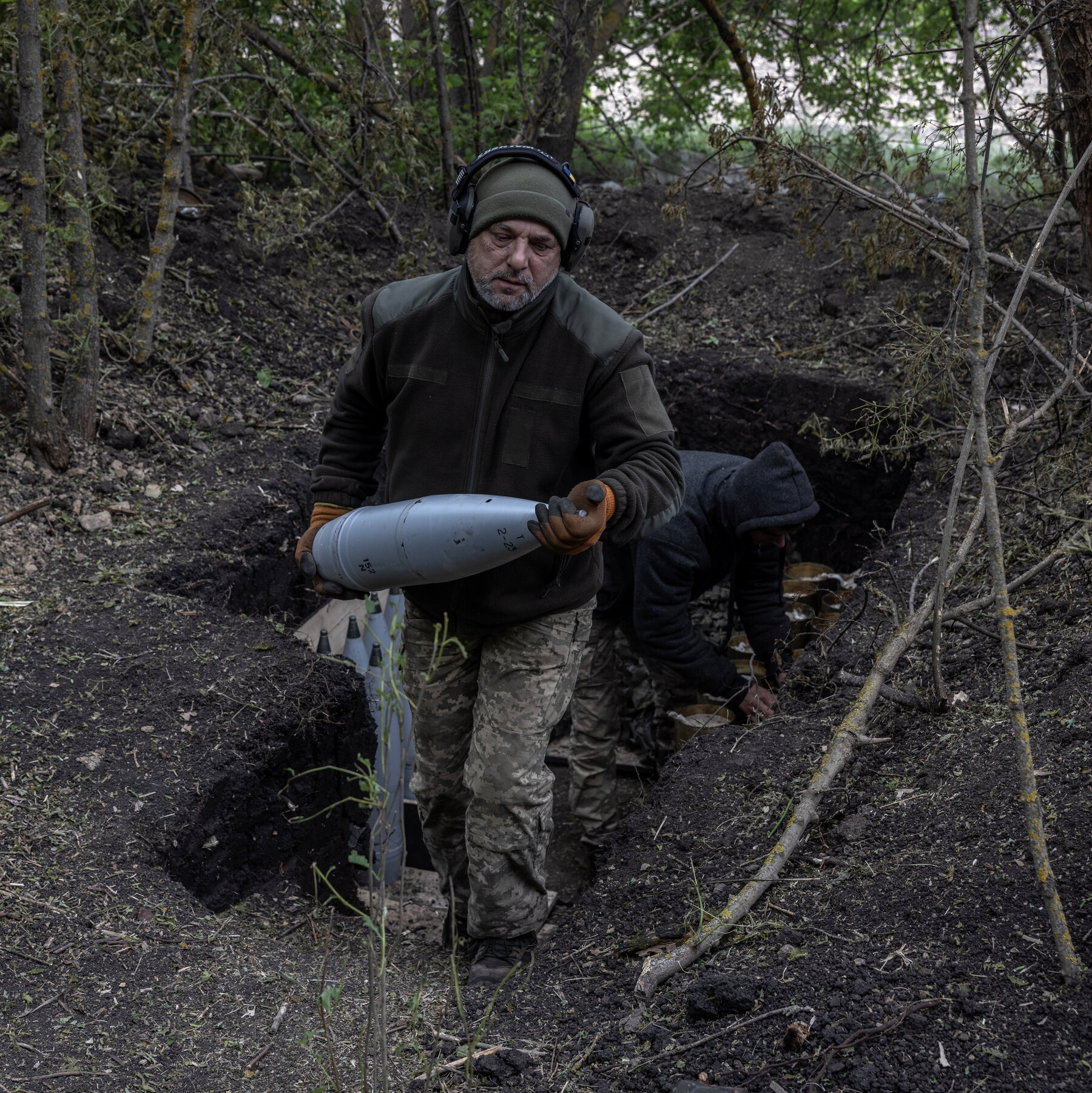 Internal Audits Shed Light on Ukraine’s Secret Weapons Spending