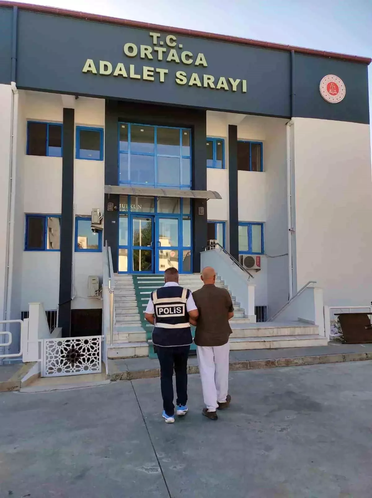 Kaçak Şahıs 297 Yıl Hapis Cezasıyla Yakalandı