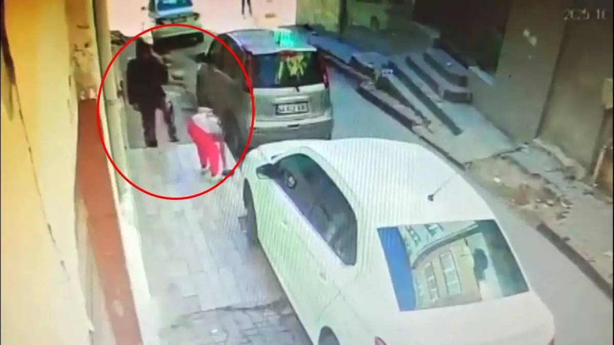 “Kuyumcudan Kaldırımla 600 Bin Lira: Hırsızlık ve Yakalama”