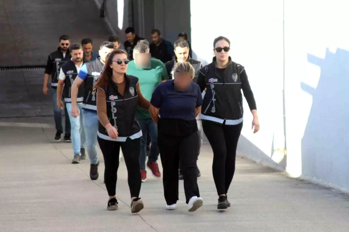 Adana’da 80 Milyonluk Tapu Vurgunu: 13 Şüpheli Yakalandı