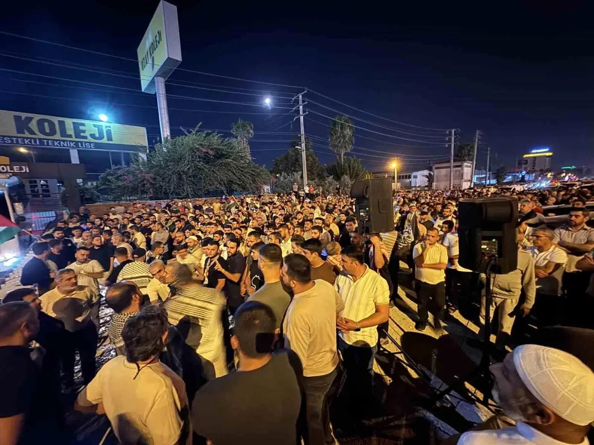 Adana’da Sumud Filosu’na Müdahaleye Karşı Protesto