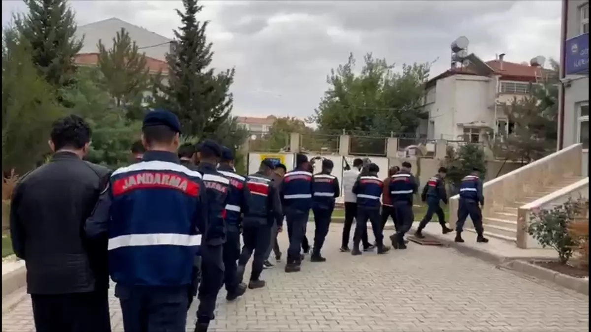 Adıyaman’da Uyuşturucu Operasyonu: 10 Gözaltı