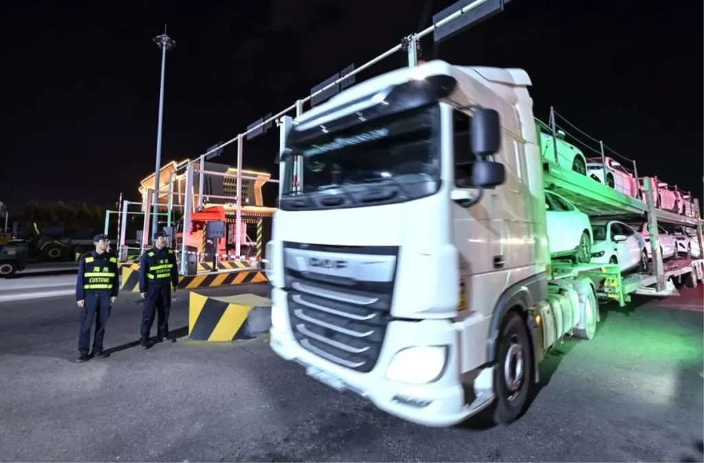 Çin’in Xinjiang Bölgesi Dış Ticareti Yüzde 22,1 Arttı