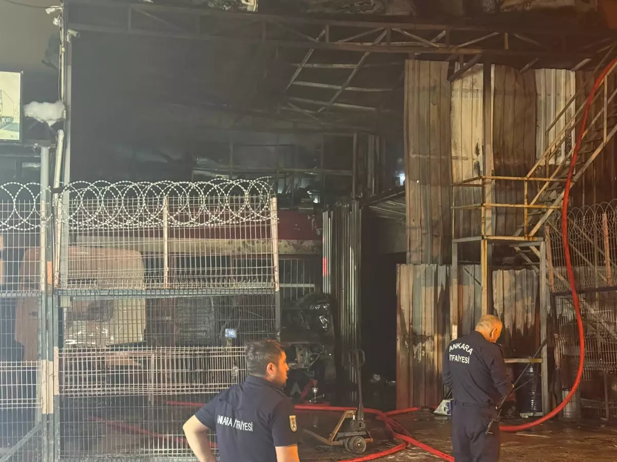 Oto Tamirhanesinde Yangın: Araçlar Zarar Gördü
