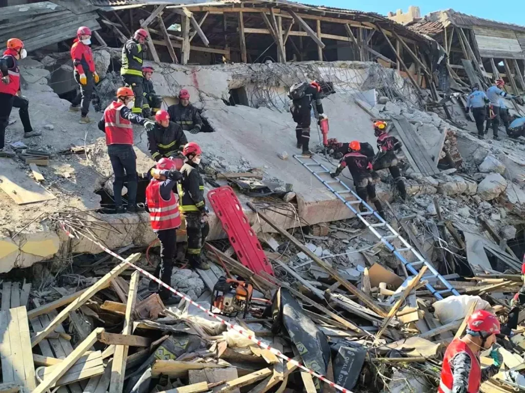 Deprem Tatbikatı Gerçeği Aratmadı: Ekipler Sahada