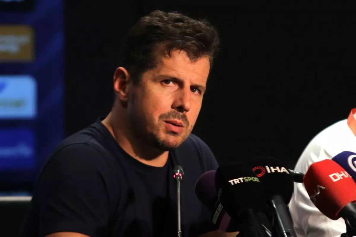 Emre Belözoğlu, Antalyaspor’da Teknik Direktörlükten İstifa Etti