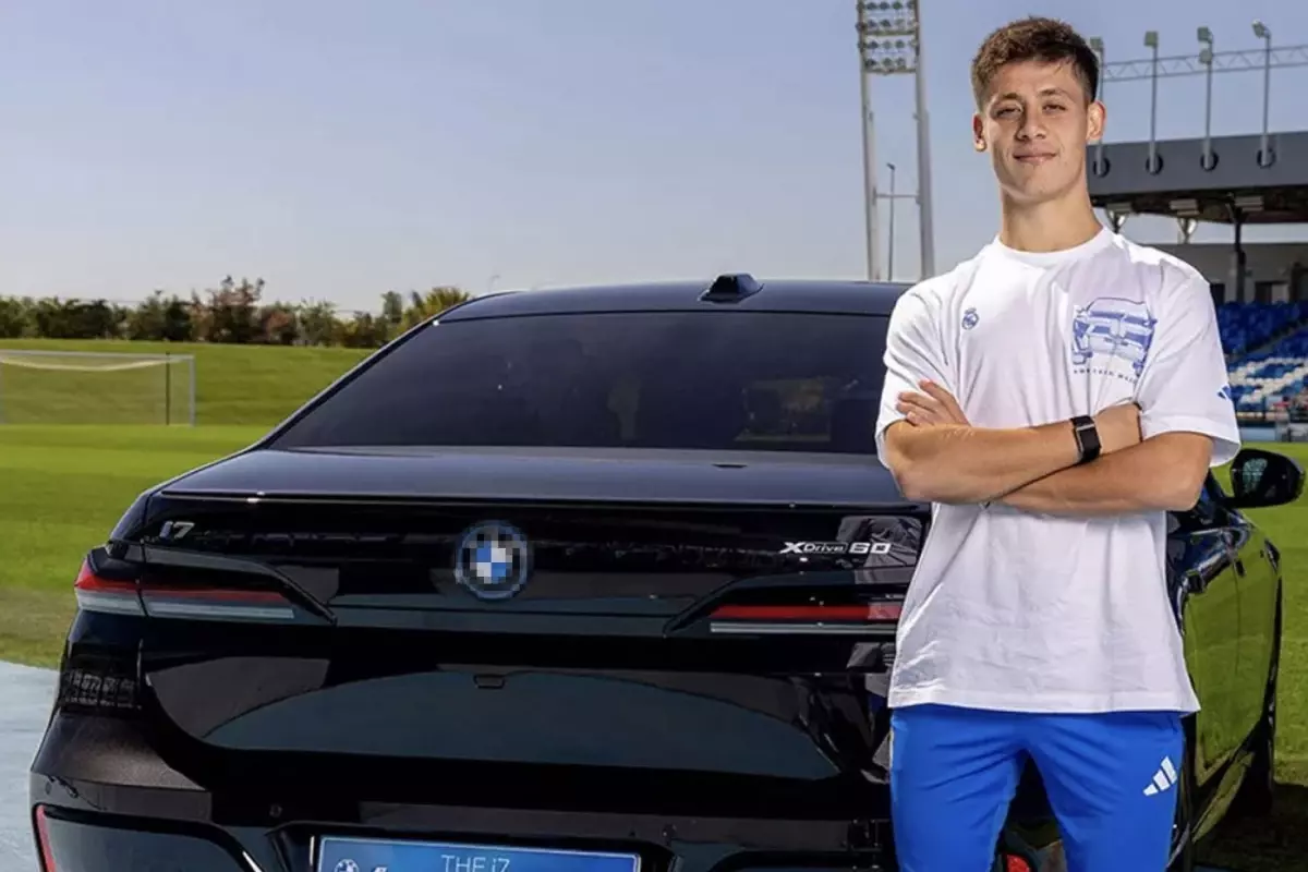 Real Madridli Futbolculara Değerli Hediye