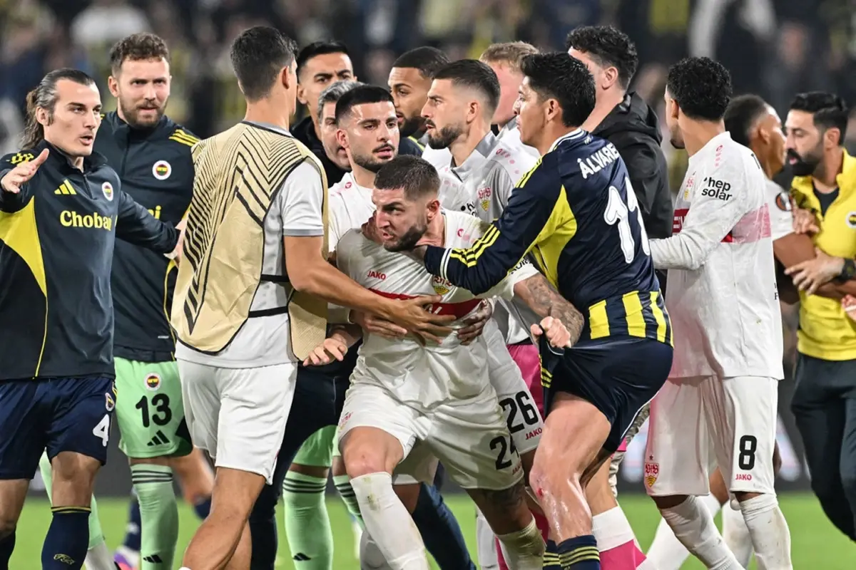UEFA Avrupa Ligi’nde Fenerbahçe’nin Stuttgart’ı 1-0 yendiği maç