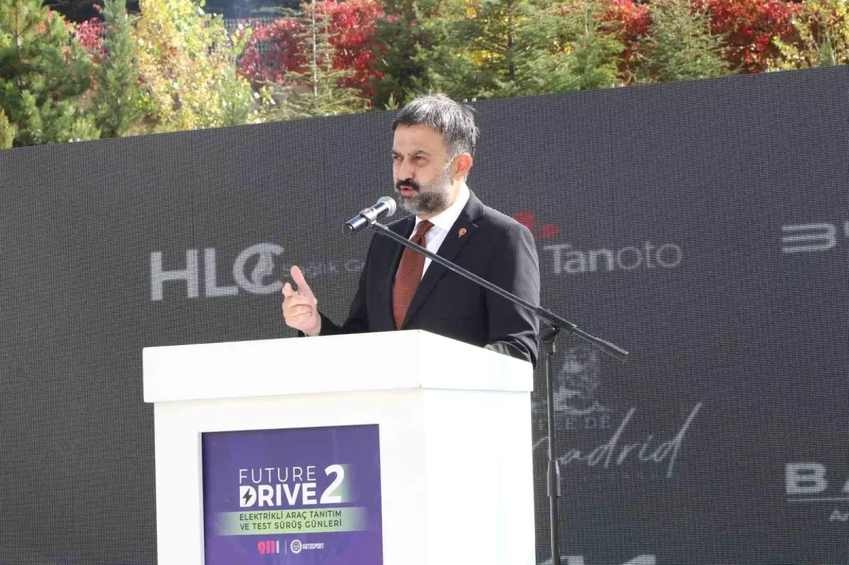 Elektrikli Araçlar Hayatımızı Nasıl Değiştiriyor?