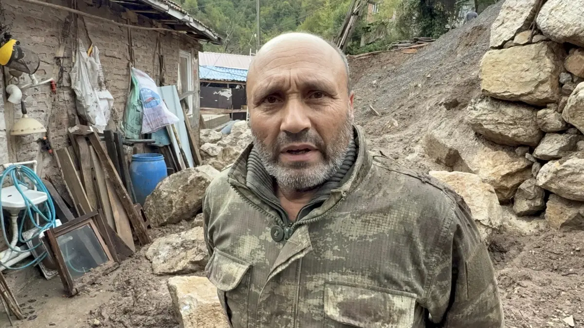 Bartın’da Heyelan: 2 Ev Etkilendi, 5 Kişi Tahliye Edildi