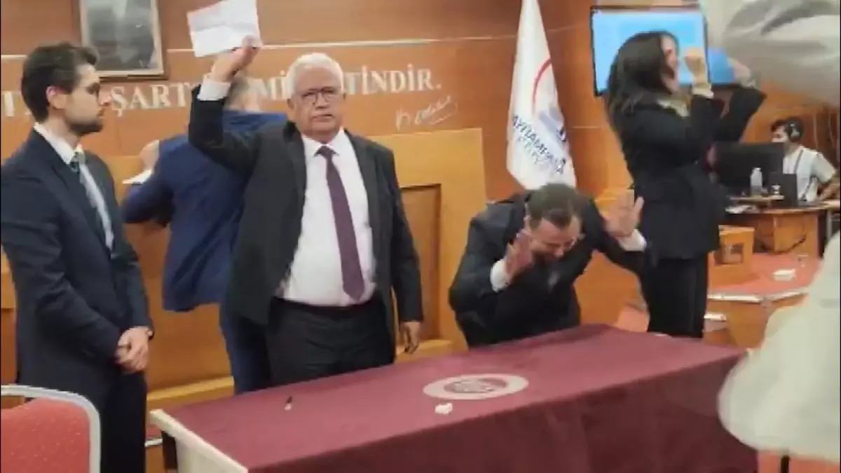 Bayrampaşa Belediye Başkan Vekilliği Seçimi Durduruldu