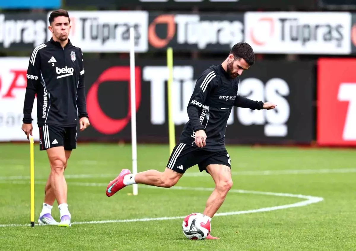 Beşiktaş, Galatasaray Derbisine Hazırlanıyor