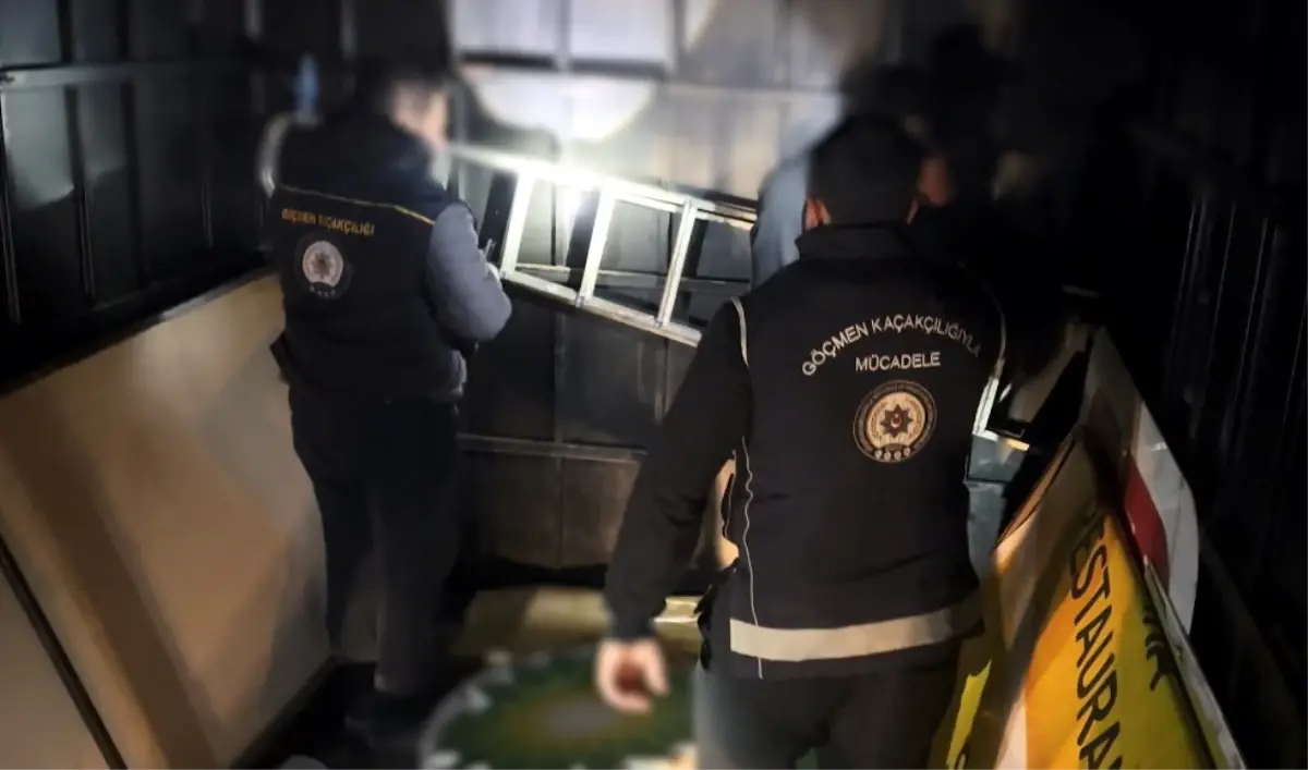 Kaçak Göçmenler Bitlis’te Gizli Bölmede Yakalandı