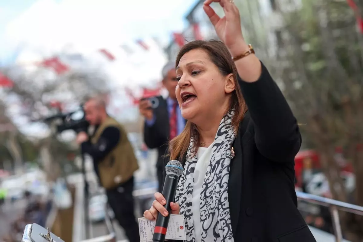 CHP’li 3 Belediye Başkanından AK Parti’ye Geçiş İddiası