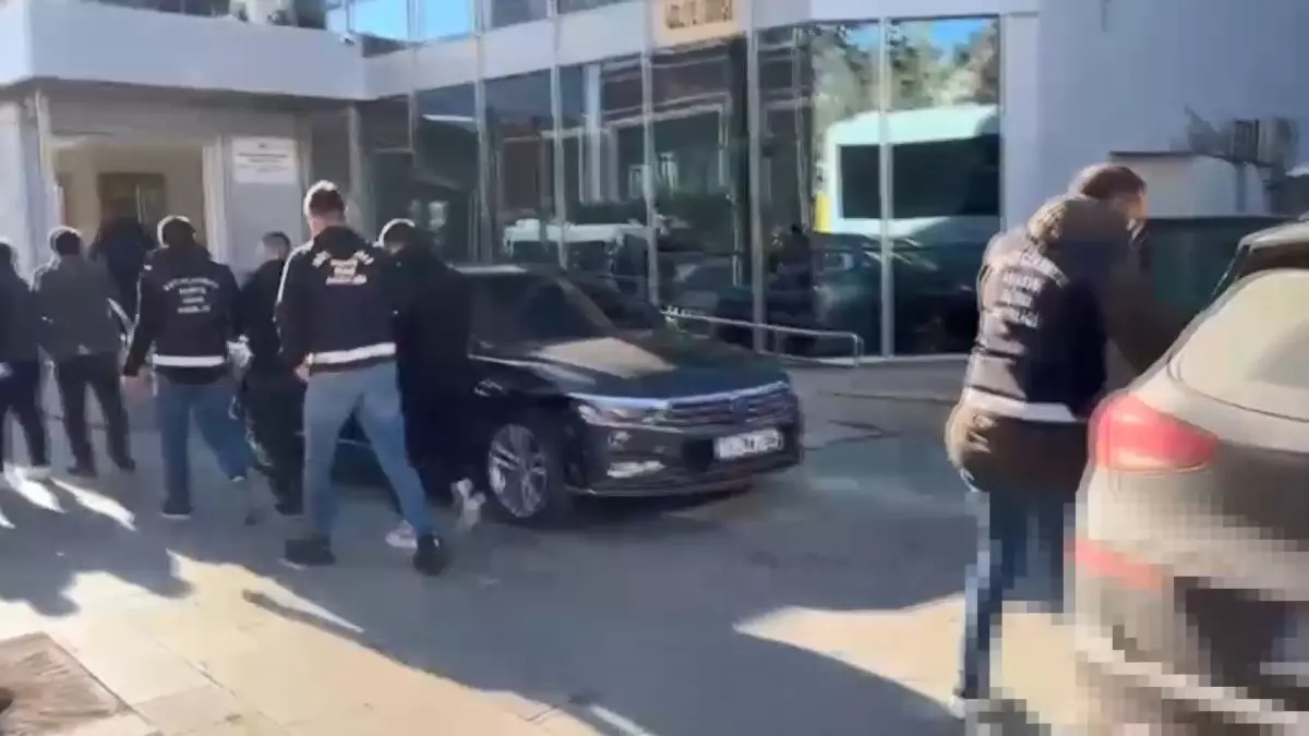 İş Yerlerine Art Arda Saldırılar: 4 Şüpheli Gözaltında