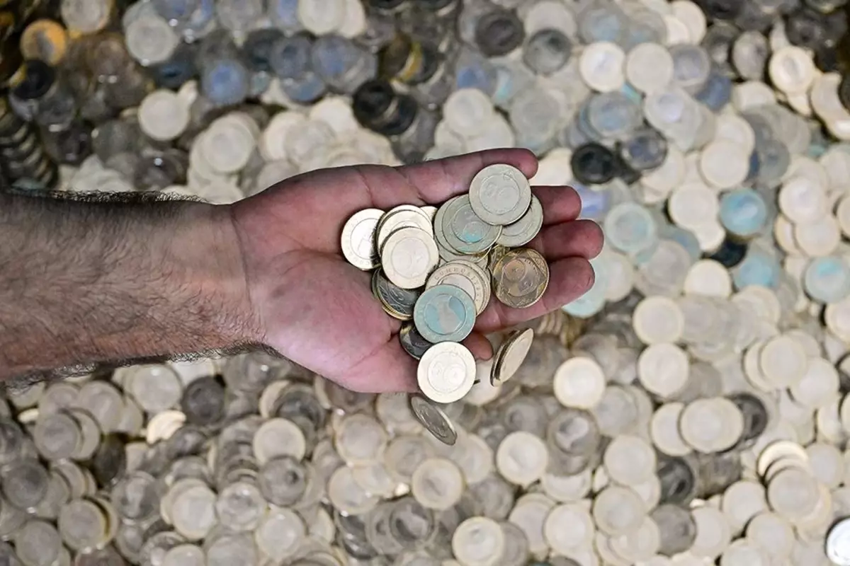 Darphane 8 Ay Sonra İlk Kez Aynı Anda 3 Madeni Para Basıyor