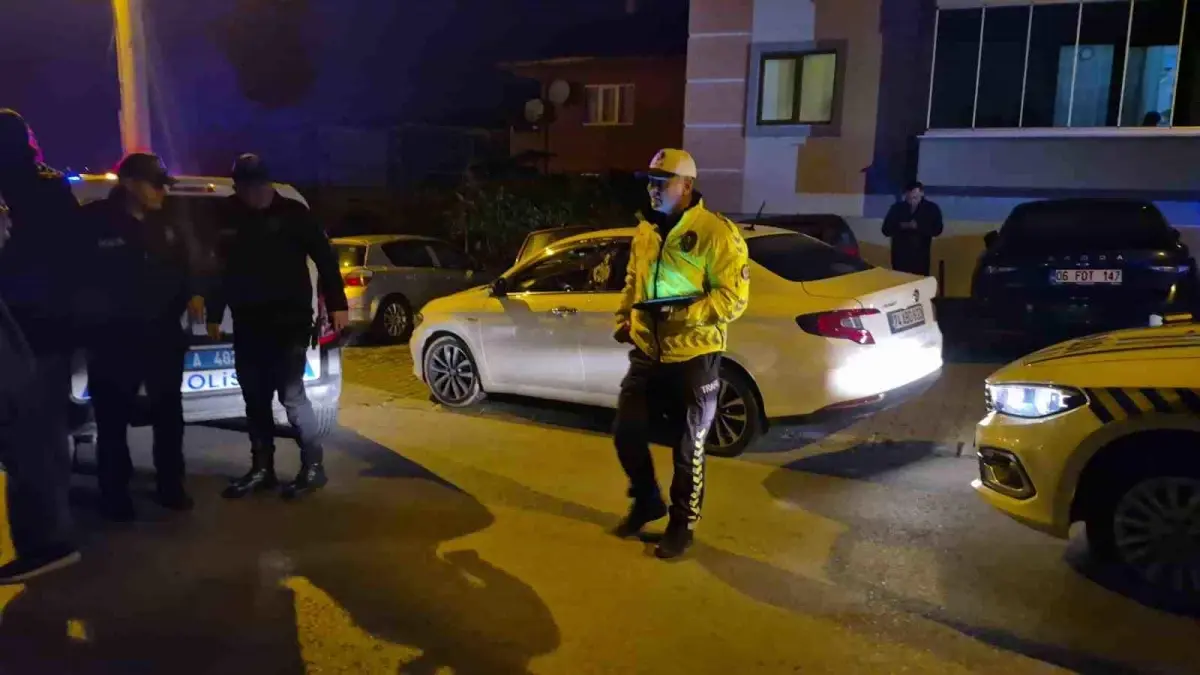 Polisin ‘Dur’ İhtarına Uymayan Sürücü Kovalamaca Sonucu Yakalandı