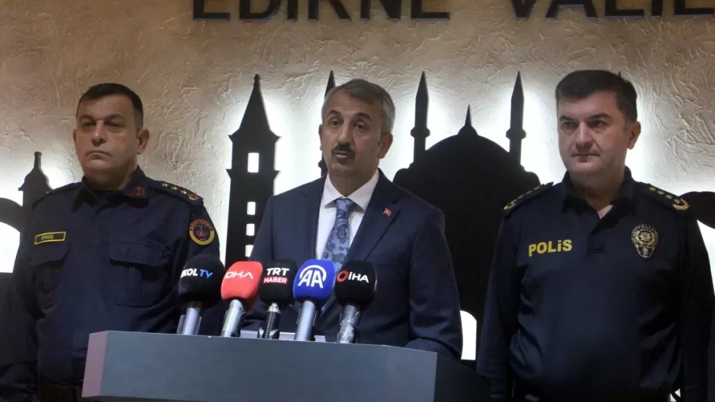Edirne’de Yasadışı Göçmen Kaçakçılığı Operasyonları Artıyor