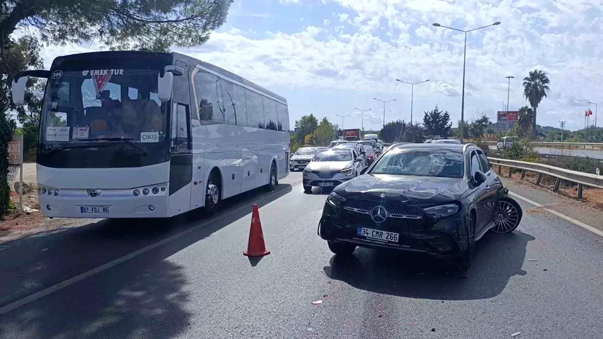 Antalya Manavgat’ta 12 Araçlık Zincirleme Kazalar