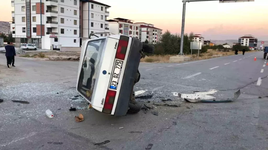 Elazığ’da Protokol Yolunda Trajik Kaza: 2 Yaralı