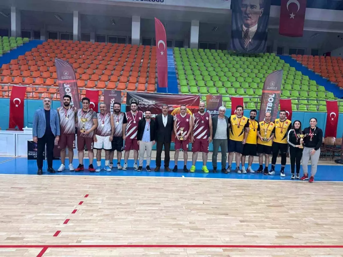 Elazığ’da Kamu Spor Oyunları Büyük Coşkuyla Sona Erdi