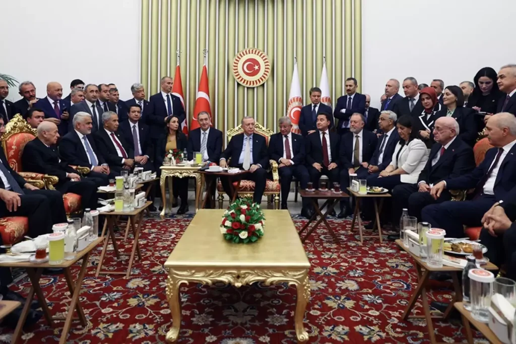 Cumhurbaşkanı Erdoğan’dan Resepsiyon Fotoğrafına İlk Yorum