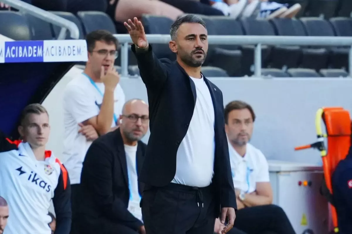 Teknik Direktör Selçuk Şahin Görevini Bıraktı