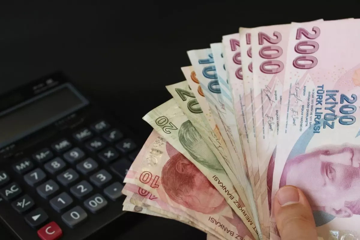 Asgari Ücret Zammı Milyonları Etkileyecek