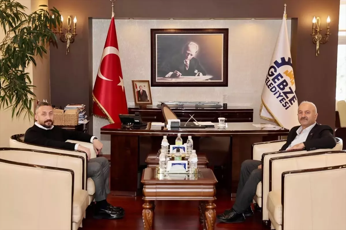 Güzide Gebzespor Başkanı İstifa Sonrası Göreve Geri Döndü