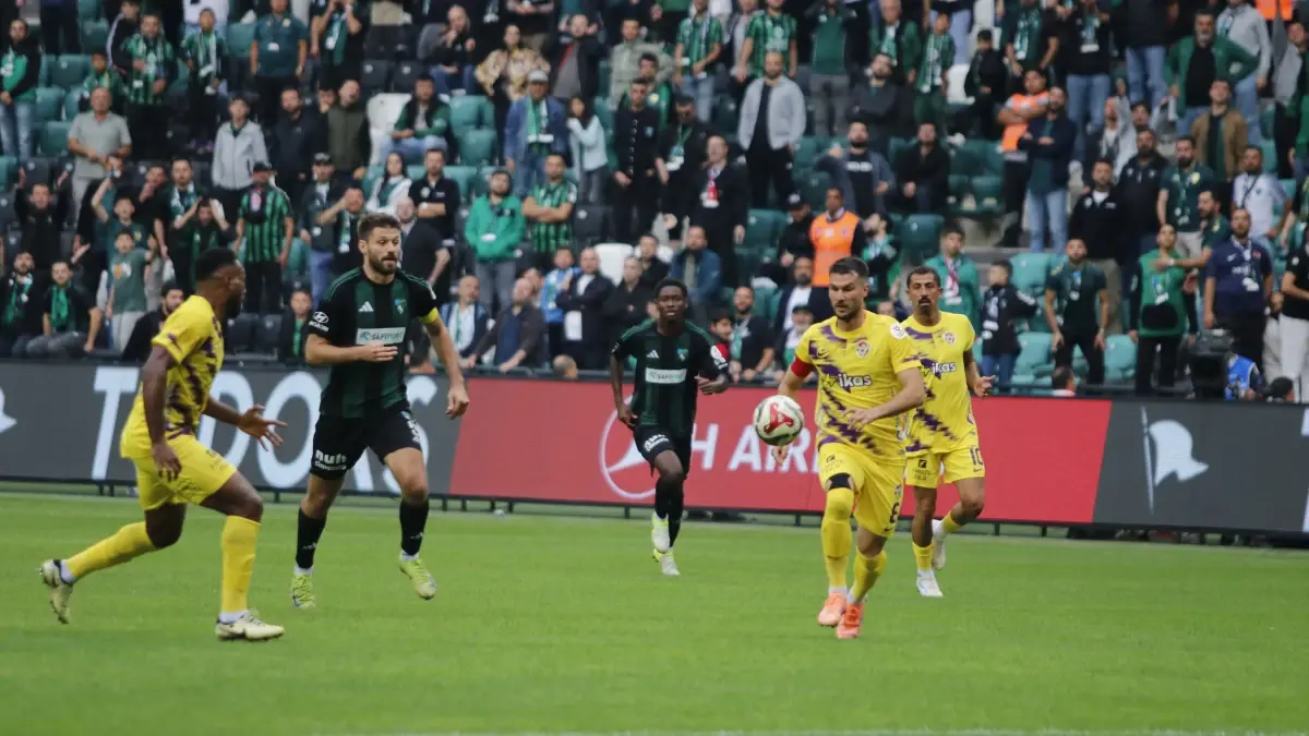 Kocaelispor Süper Lig’de İlk Galibiyetini Aldı