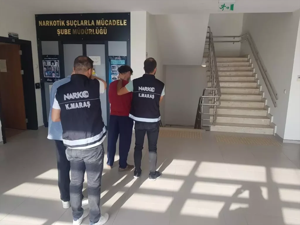 Uyuşturucu Operasyonunda 2 Zanlı Tutuklandı