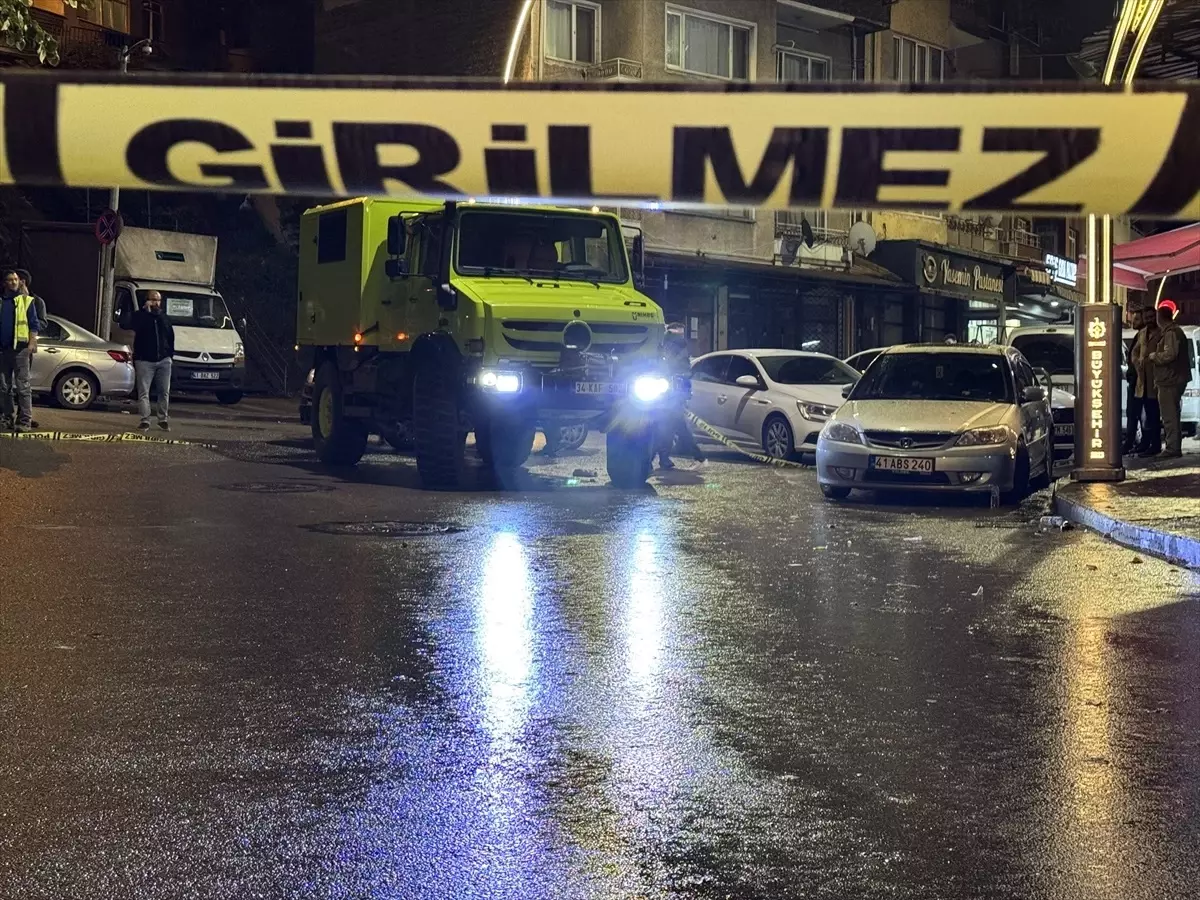 Silahlı Kavga İzmit’i Sarsdı: Bir Kişi Hayatını Kaybetti