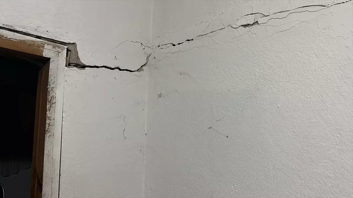 Kütahya Simav’da 4,9 Büyüklüğünde Deprem