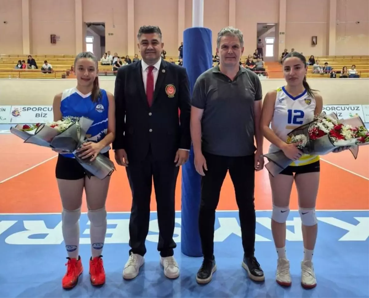 KVK, Kadınlar Voleybol Ligi’ne Galibiyetle Başladı