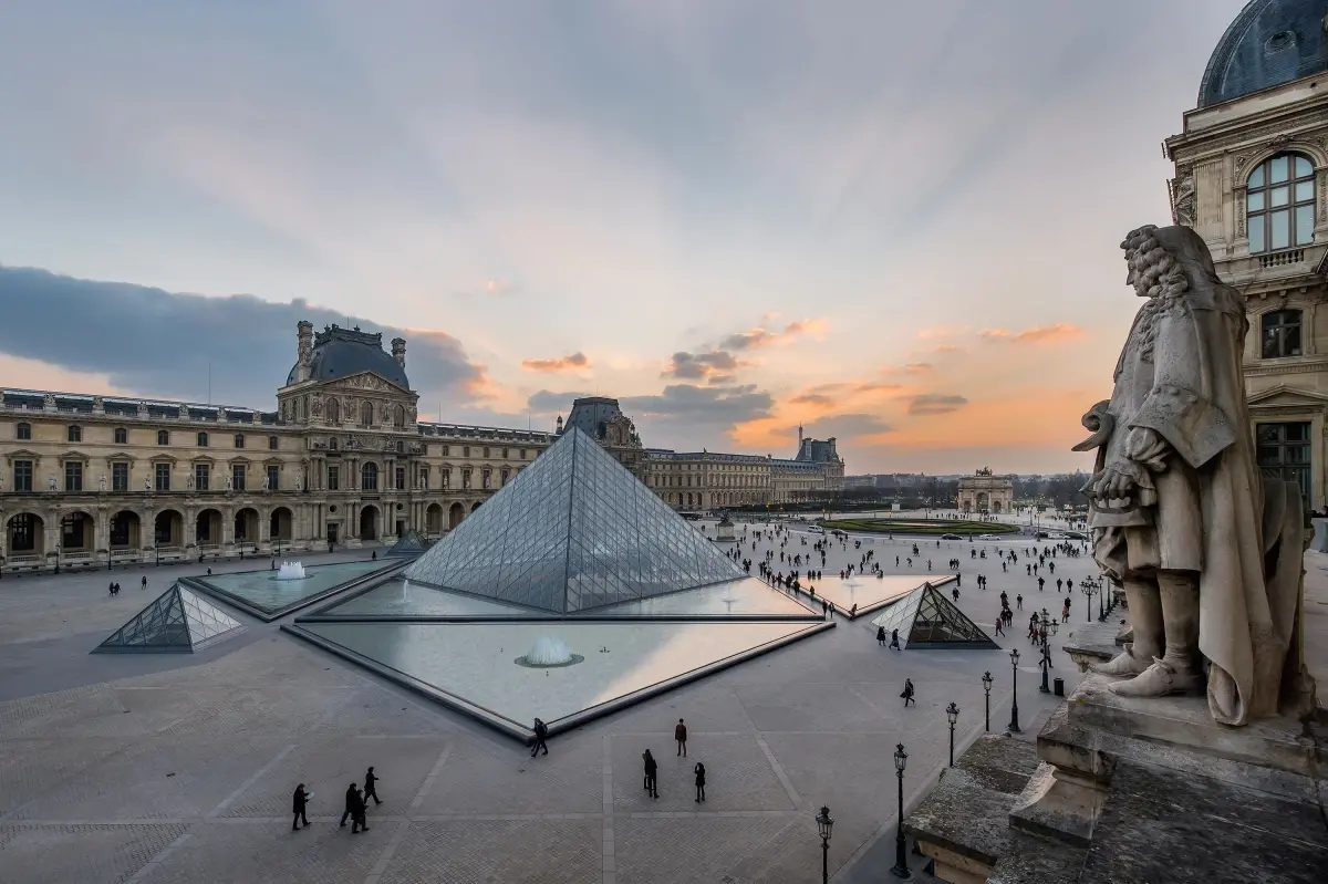 Louvre Müzesi Soygununa Yeni Gözaltılar