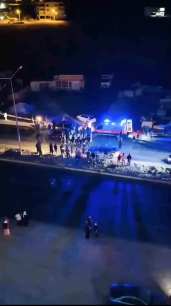 Trafik Kazasında Genç Kadın Hayatını Kaybetti