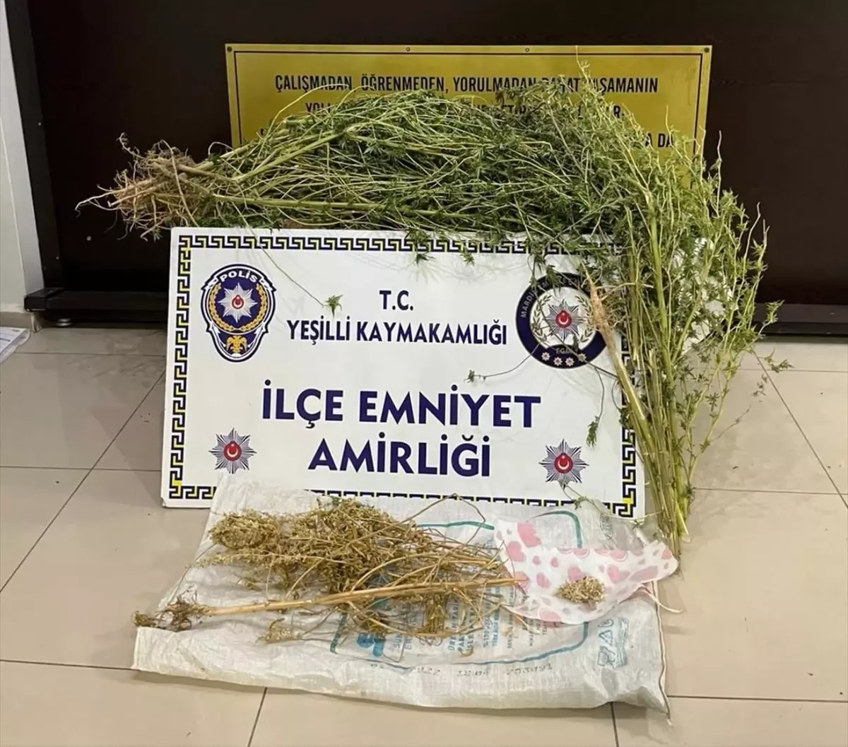 Uyuşturucu Operasyonlarında 3 Şüpheli Yakalandı