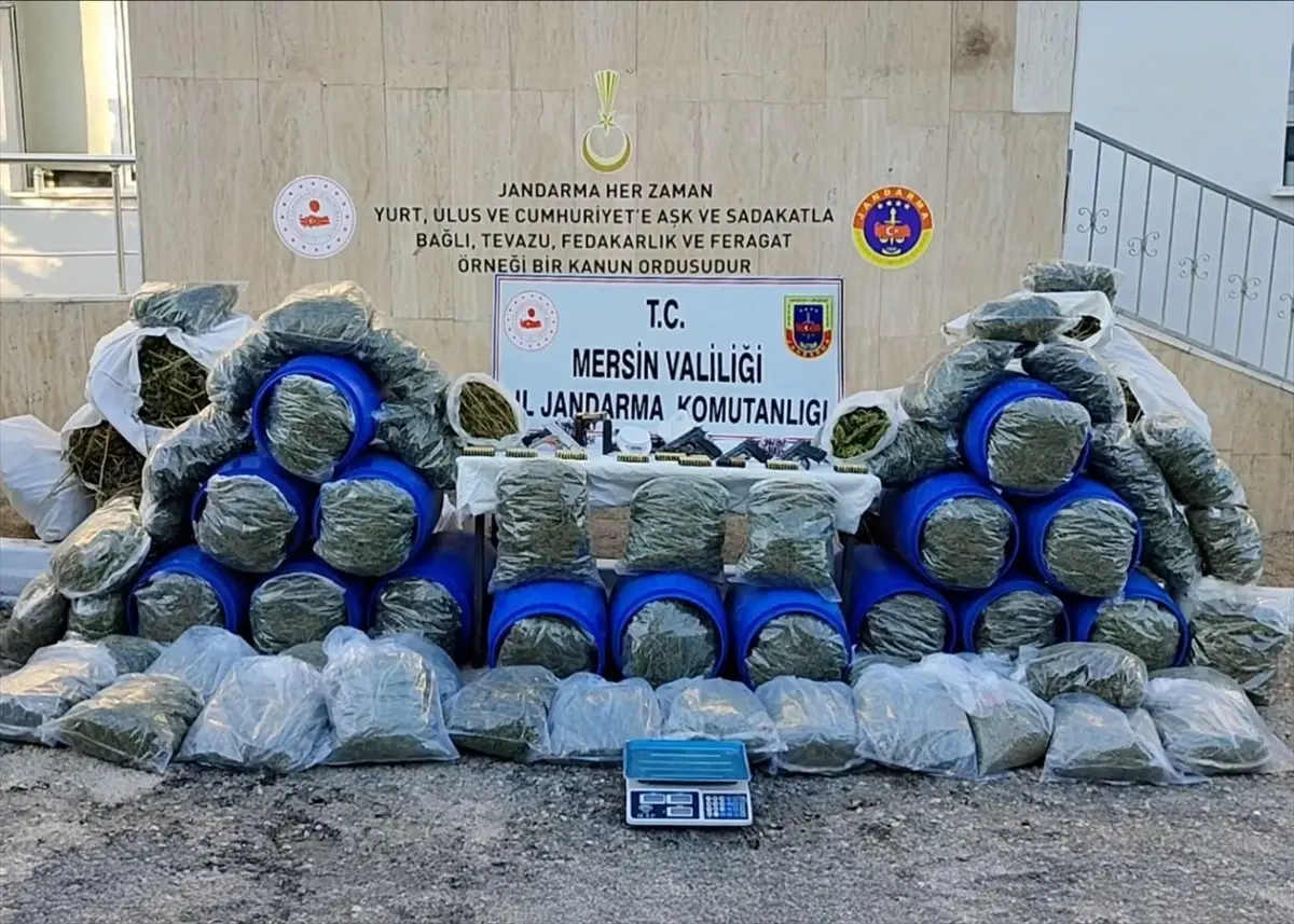 Mersin’de Büyük Uyuşturucu Operasyonu: 220 Kilogram Esrar Ele Geçirildi