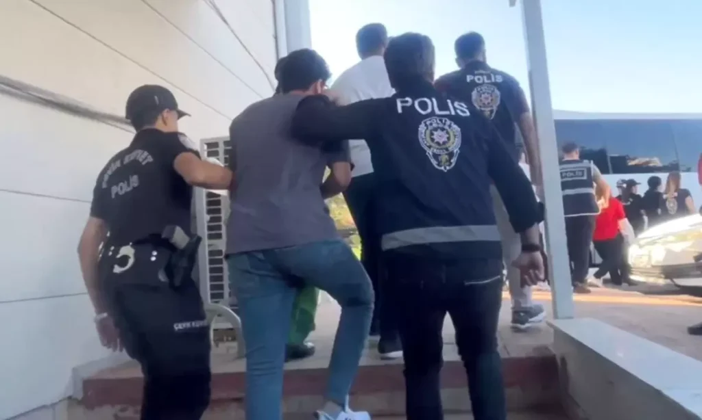 Mersin’de Sosyal Medya Dolandırıcılığı Şebekesi Çökertildi