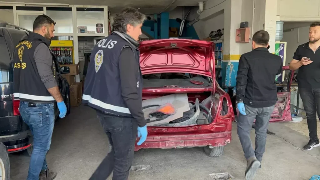 Change Araç Operasyonu: 8 Gözaltı