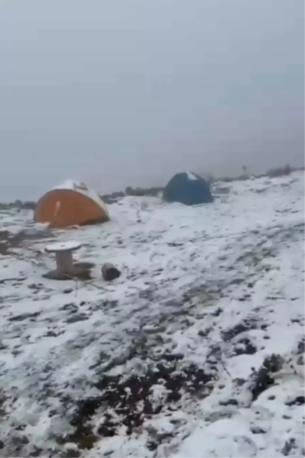 Niğde Demirkazık Dağı’nda Kar Yağışı: 4 Dağcı Mahsur Kaldı