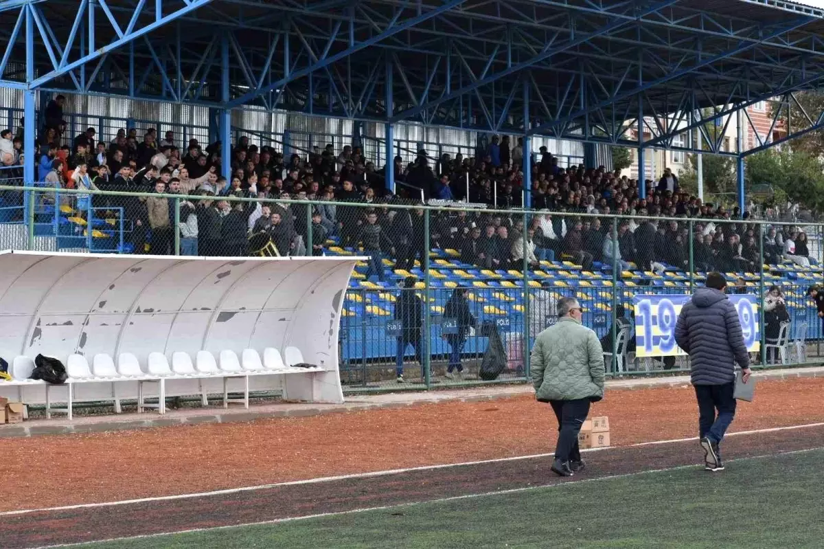 Söğütspor’un İlk Profesyonel Maçında Stadyum Krizi