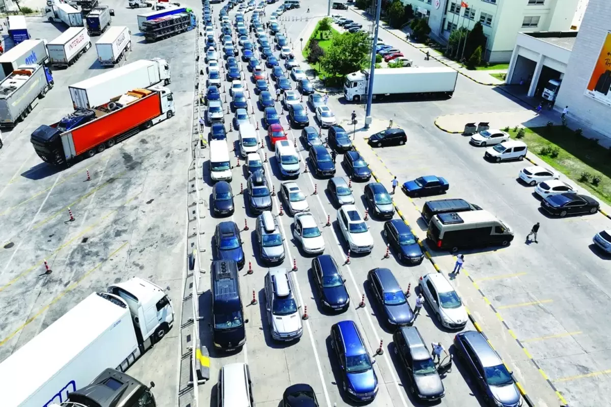 Yeni Düzenleme: Cezasız Yurtdışı Çıkışı Engelleniyor