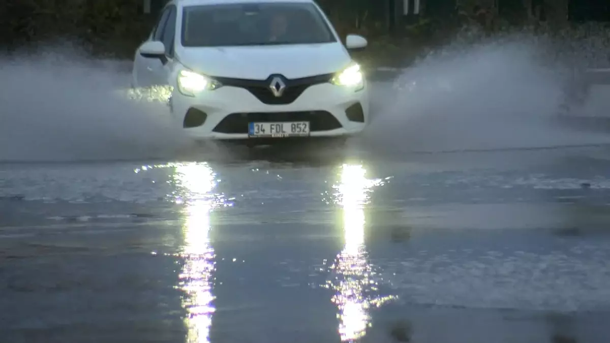 İstanbul’u Su Baskınları Vurdu