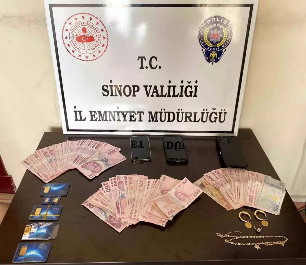 Sahte Altın Dolandırıcıları Sinop ve Erfelek’te Yakalandı